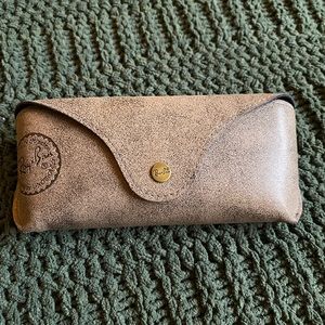 Ray-Ban Special Edition Rugged Case, grey